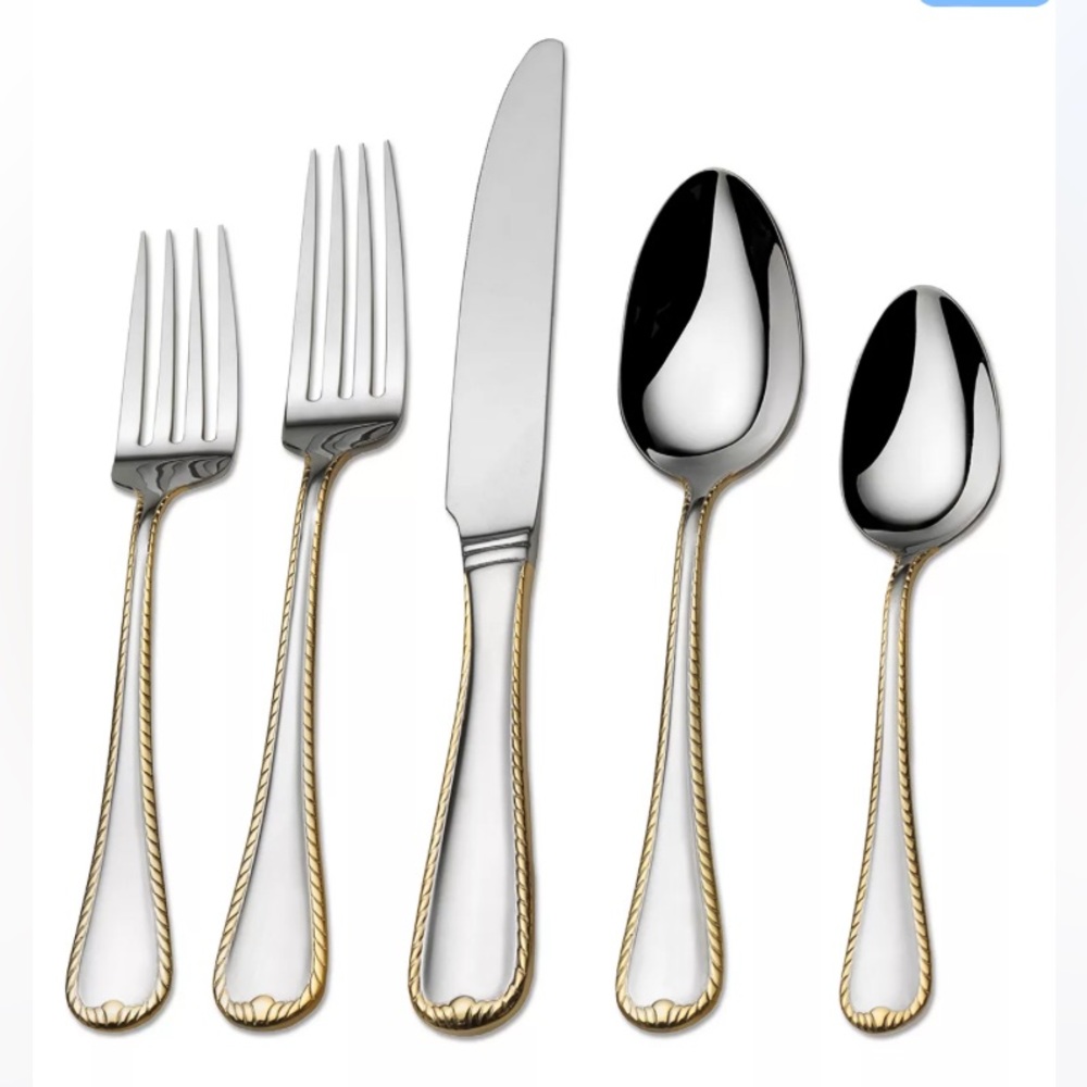 Mikasa Cameo Gold 65 Pc Set, Service for 12